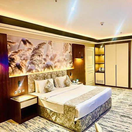 Raintree Rolla Hotel Dubai Exterior photo