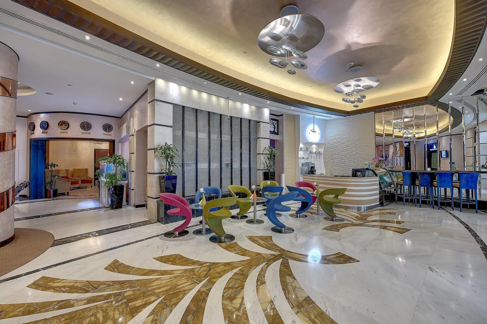 Raintree Rolla Hotel Dubai Exterior photo